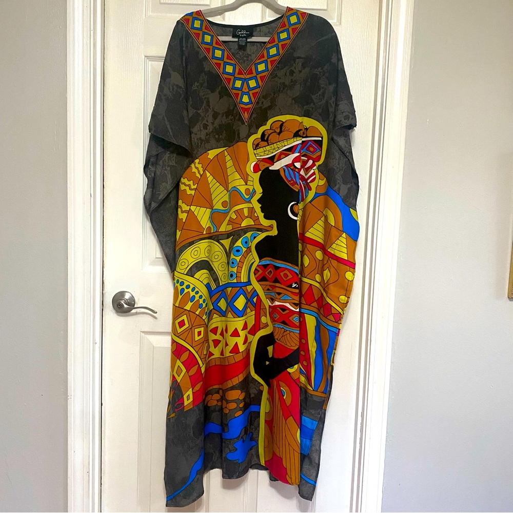 Rieka Black Goddess Print Long Caftan one size by Winlar